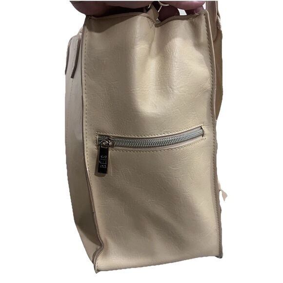 BEIS The Work Tote Beige Bag Travel Lg With Strap/ Interior iPad Snap On Pouch - Picture 6 of 16